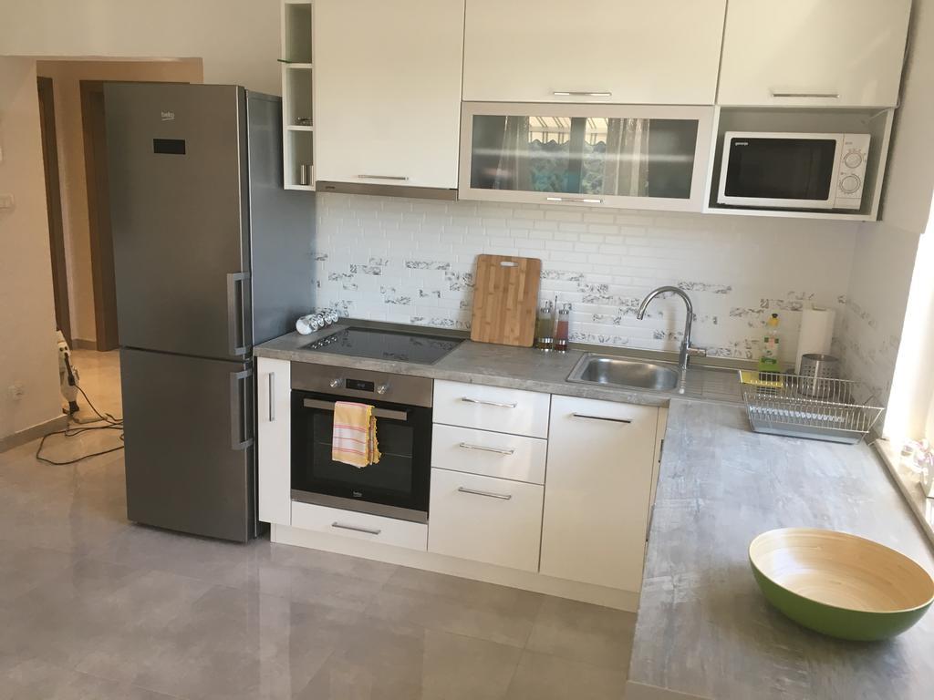 Apartments Ladesta Lastovo Екстер'єр фото